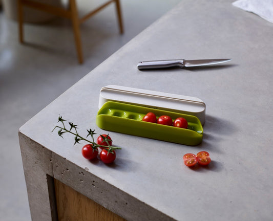 [hidden] [lifestyle] Halve-It™ Food Slicing Tool