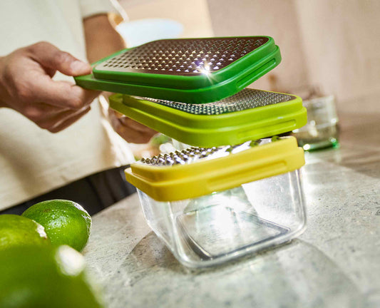 [hidden] [lifestyle] Multi-Grate & Store™ 3-in-1 Grater Set with Storage Container