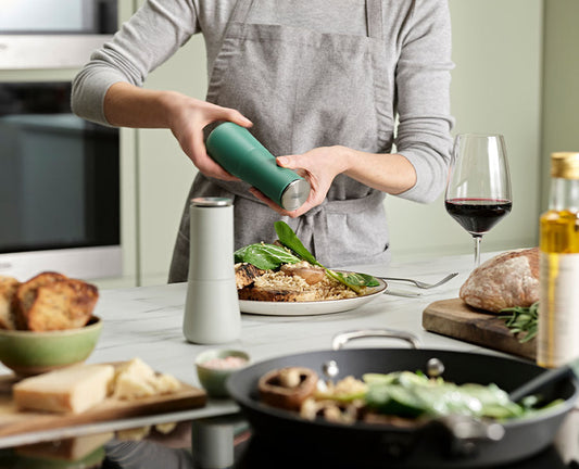 [hidden] [lifestyle] Milltop Salat & Pepper Mills - Editions - 20182 - Image 2