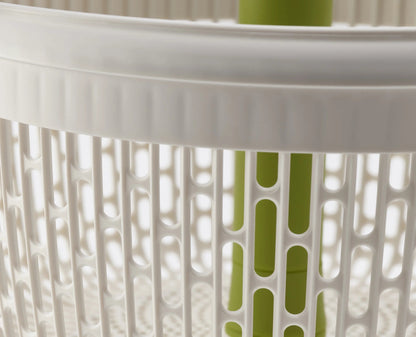 [half-width] Spindola™ In-sink Salad-spinning Colander - 20185 - Image 6