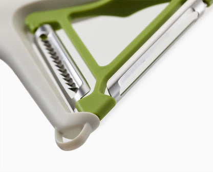 [half-width] Switch™ 2-in-1 Peeler - 20227 - Image 4