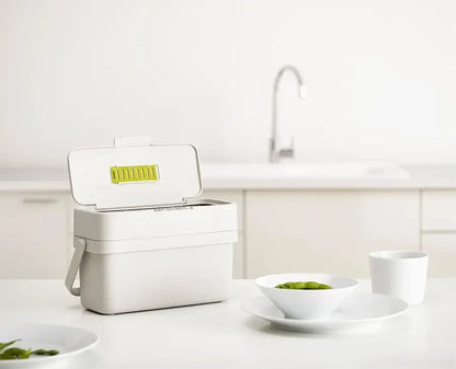 [hidden] [lifestyle] Compo™ 4L Food Waste Caddy - 30046 - Image 2