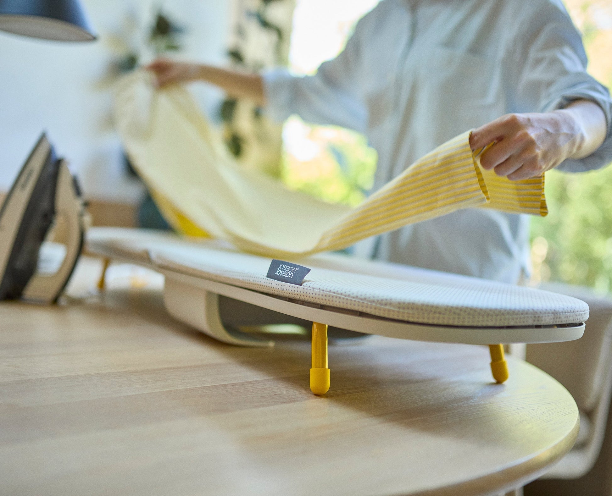 [half-width] Pocket Max 110cm Folding Ecru Ironing Board