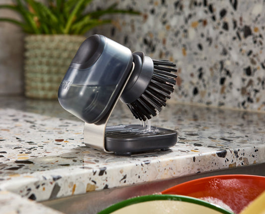 [hidden] [lifestyle] SinkTech™ Compact Soap Dispensing Washing-Up Brush with Steel Stand & Extra Heads