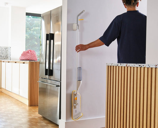 [hidden] [lifestyle] CleanTech 2-in-1 Spray Mop