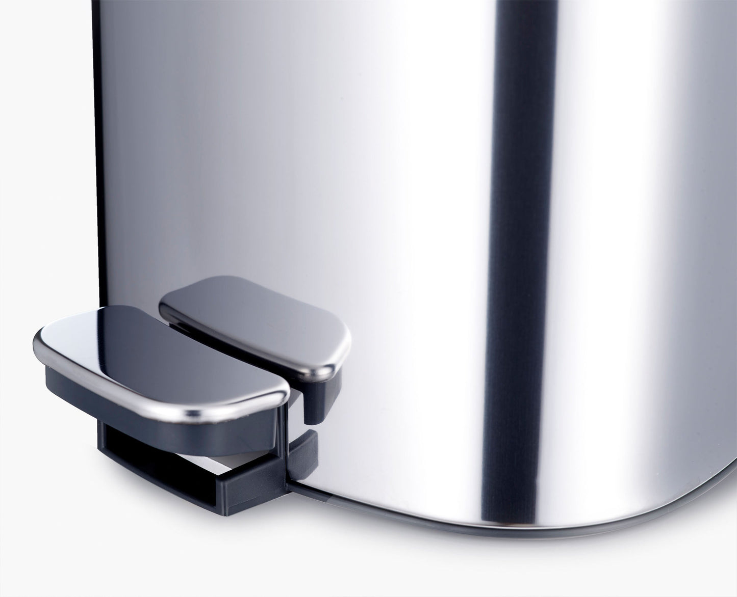 [half-width] EasyStore™ Luxe 5L Pedal Bin - 70596 - Image 7