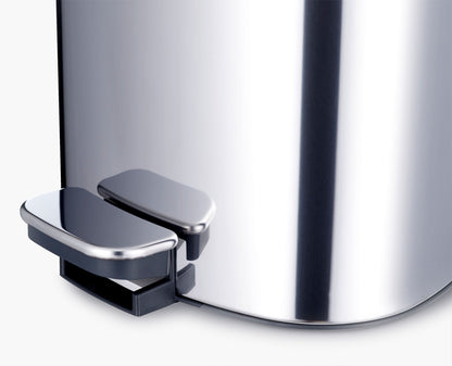[half-width] EasyStore™ Luxe 5L Pedal Bin - 70596 - Image 7