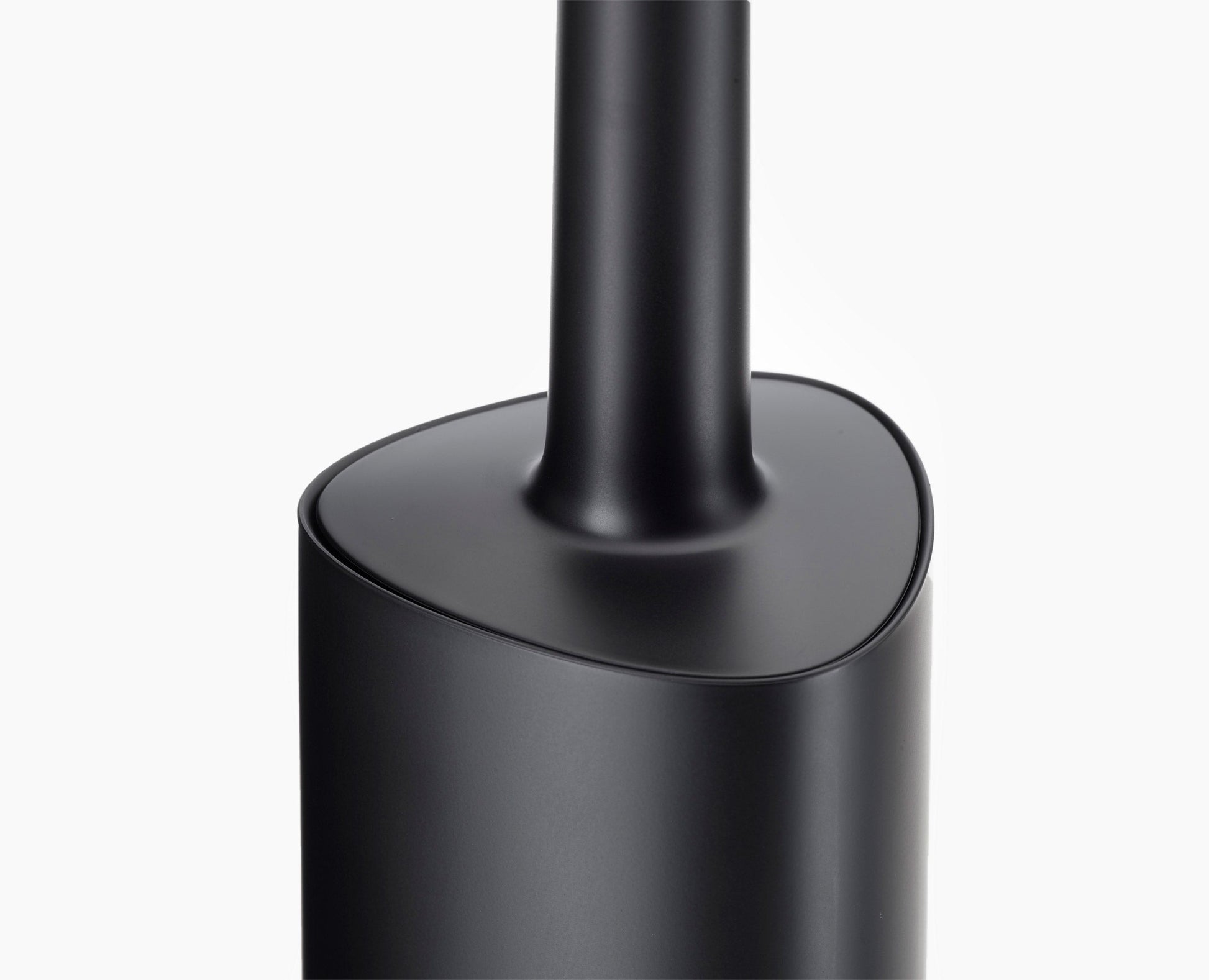 [half-width] Flex™ 360 Matt Black Toilet Brush - 2 pack