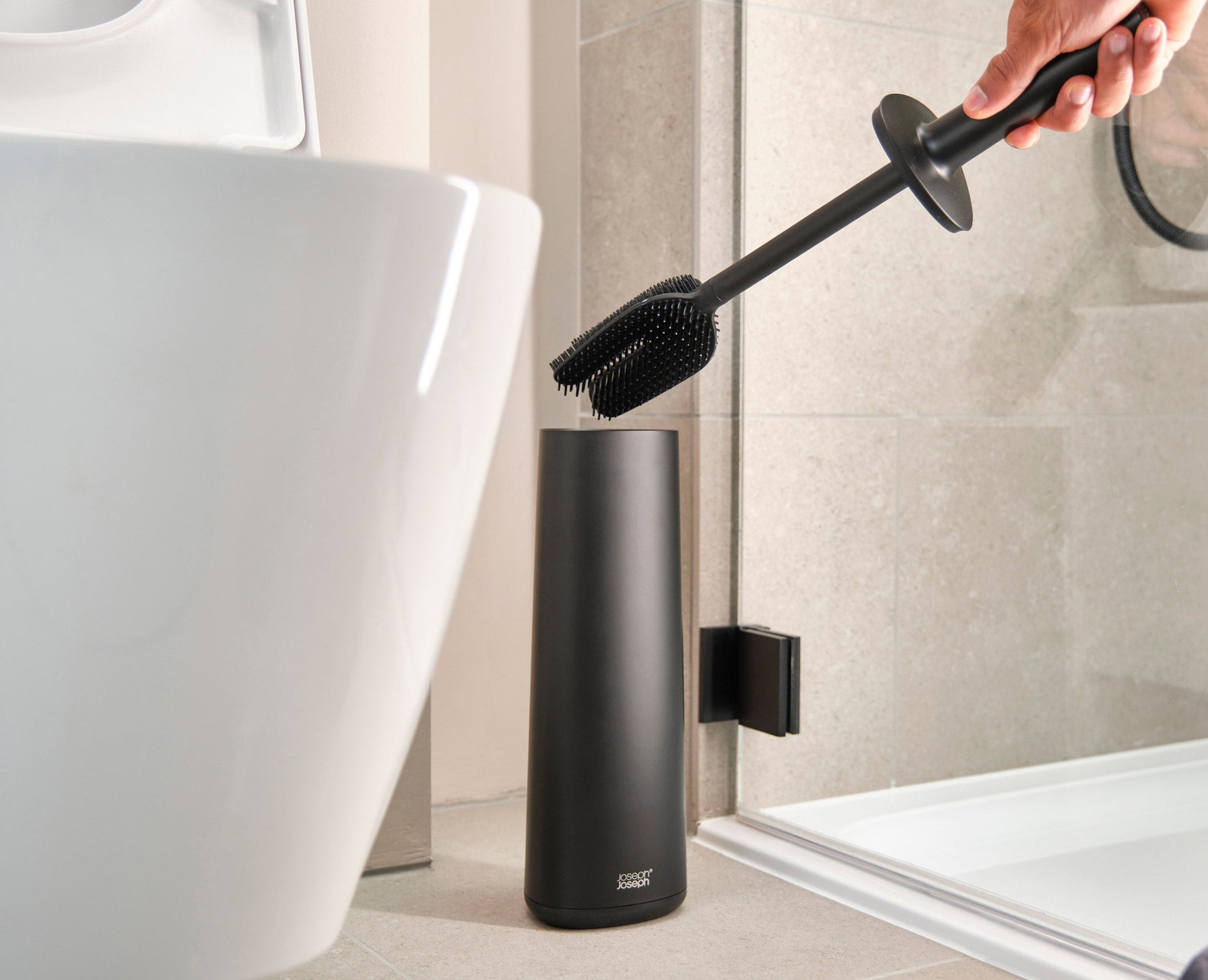 [half-width] Flex™ 360 Matt Black Toilet Brush - 2 pack