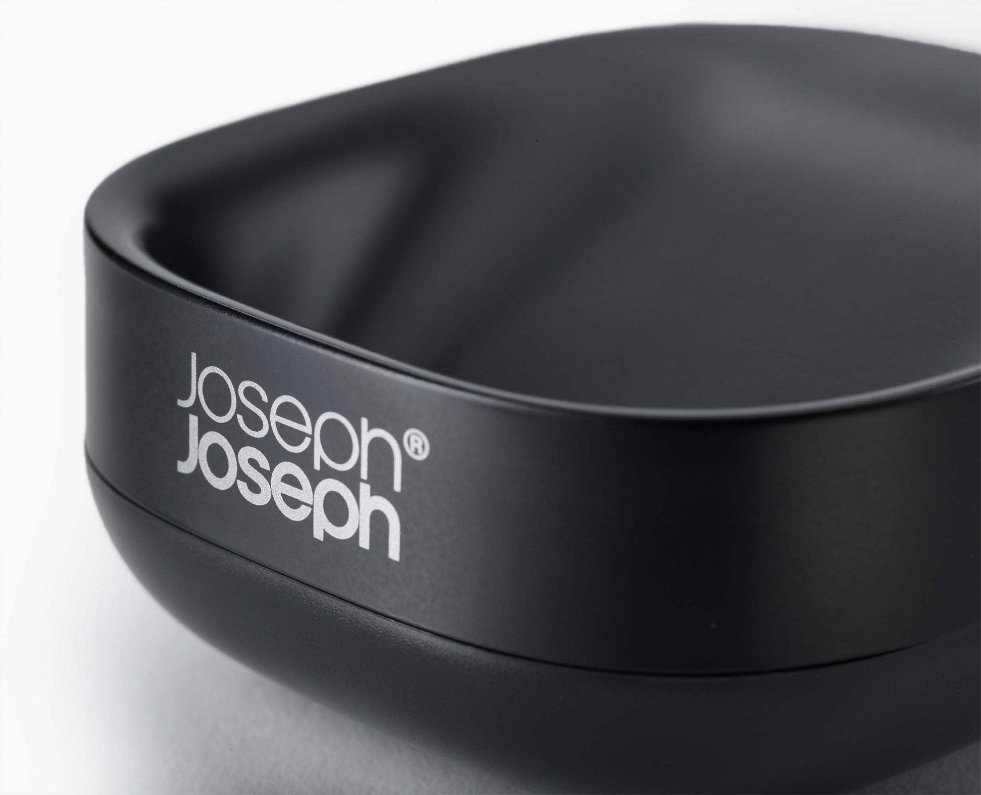 [half-width] Slim™ Compact Matt Soap Dish - 70601 - Image 4