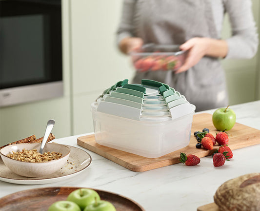 [hidden] [lifestyle] Nest™ Lock Multi-size Container Set - Editions - 81127 - Image 2